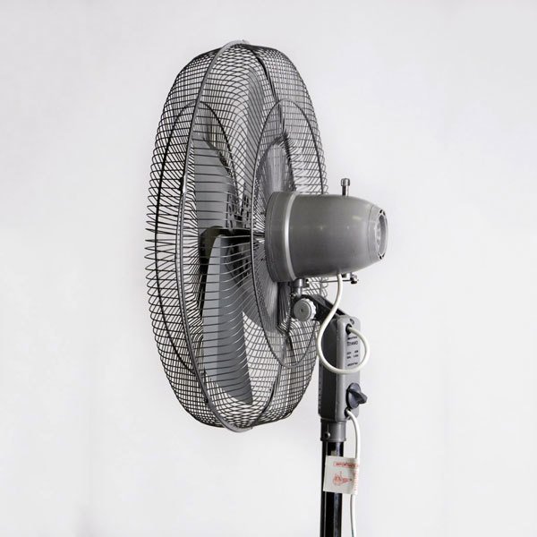 ventilador de pie 20″ titanio 20 ventilador de pie 20″ titanio 20